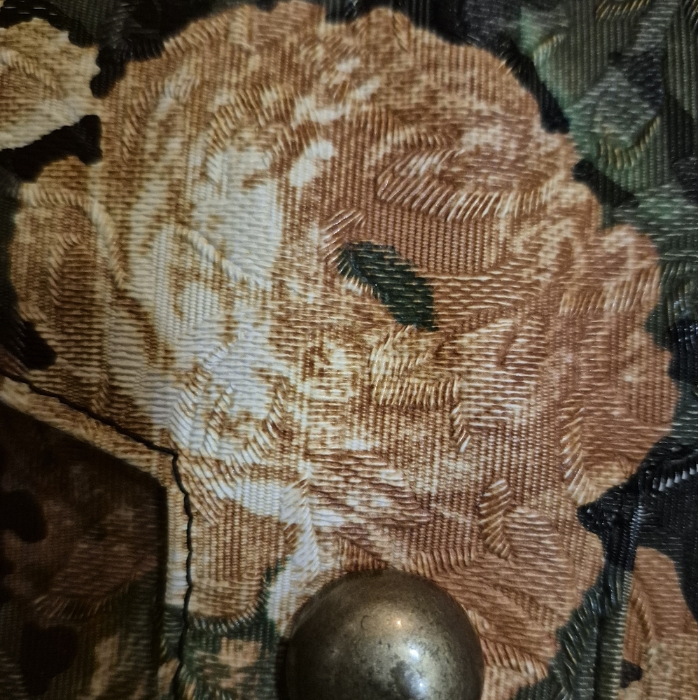 Kimchi Blue Tapestry‎ Vinyl Floral Clutch Bag - Picture 3 of 7
